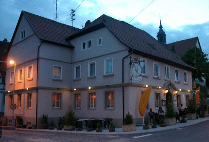 Hotel Drei Koenige Неккарбишофсхайм Экстерьер фото